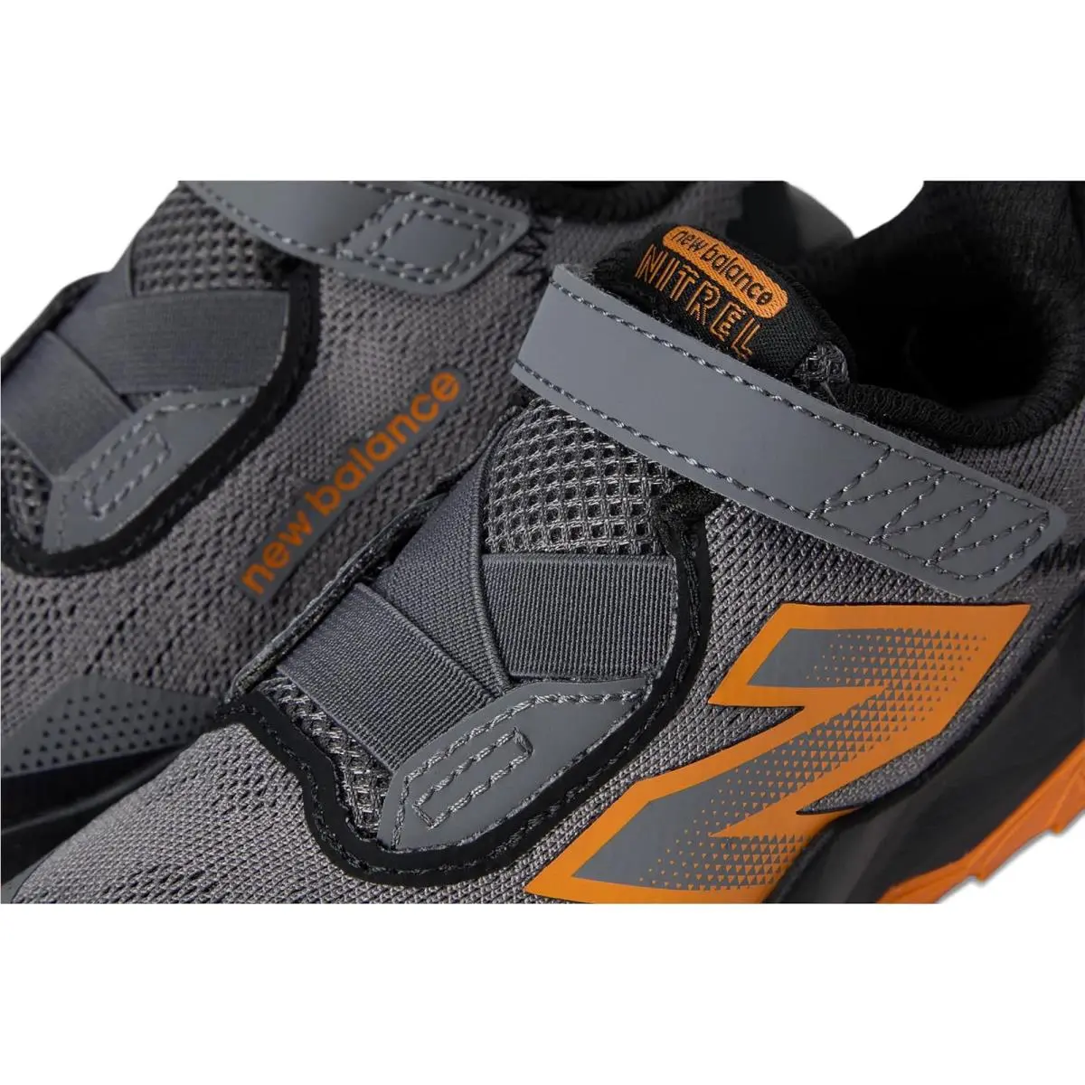 New Balance shoes - Black/Salt Water 18