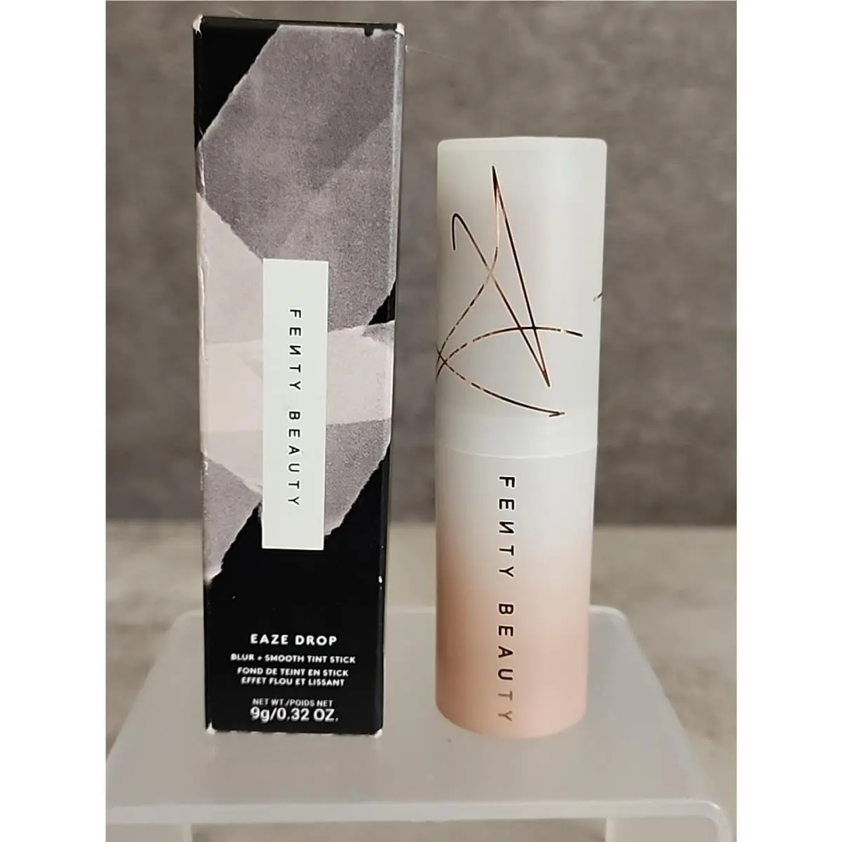 Fenty Beauty Eaze Drop Blur + Smooth Stick in 6 9g/0.32oz Light Medium Cool N
