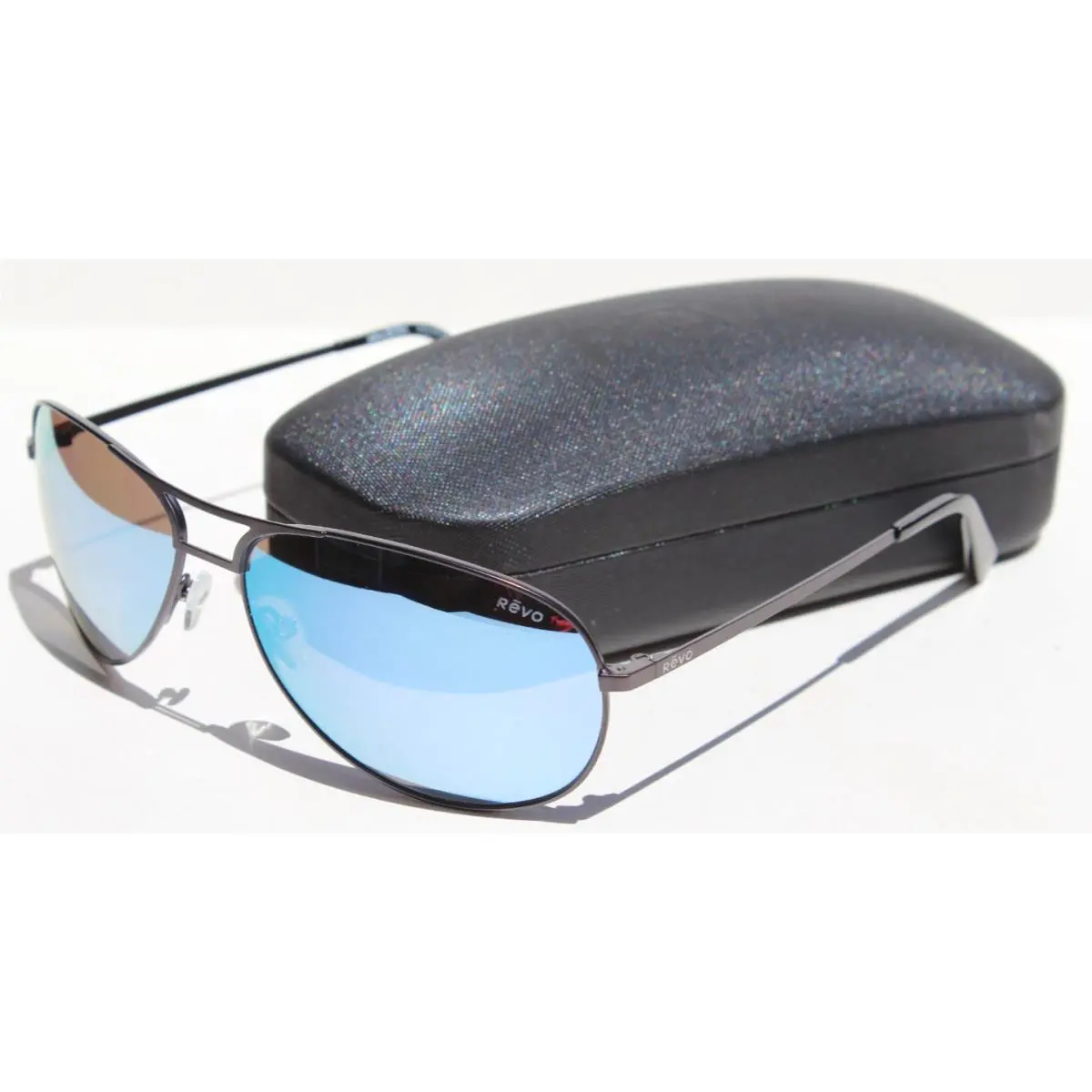 Prosper Sunglasses Polarized Matte Gunmetal/blue Water RE113900BL Rare by Revo