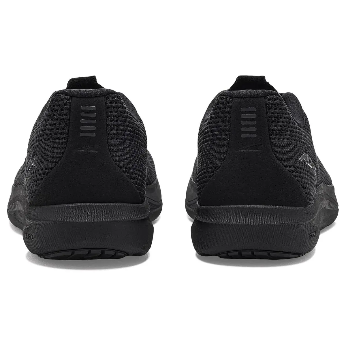 Altra shoes - Black/Black/Black 5