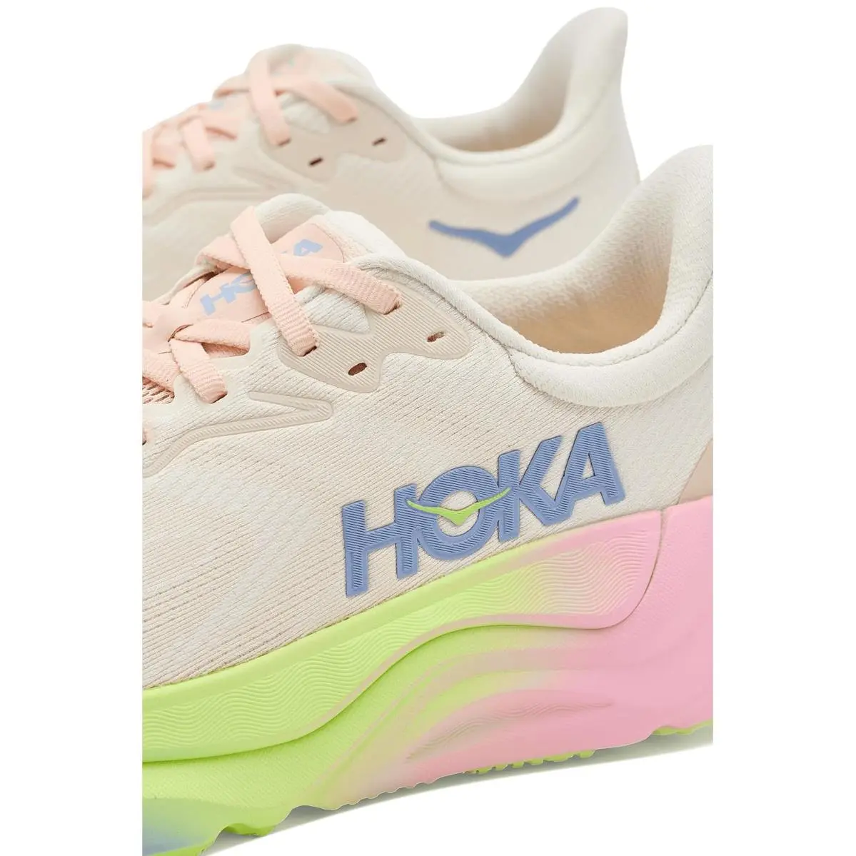 Hoka shoes - Alabaster/Lingonberry 25