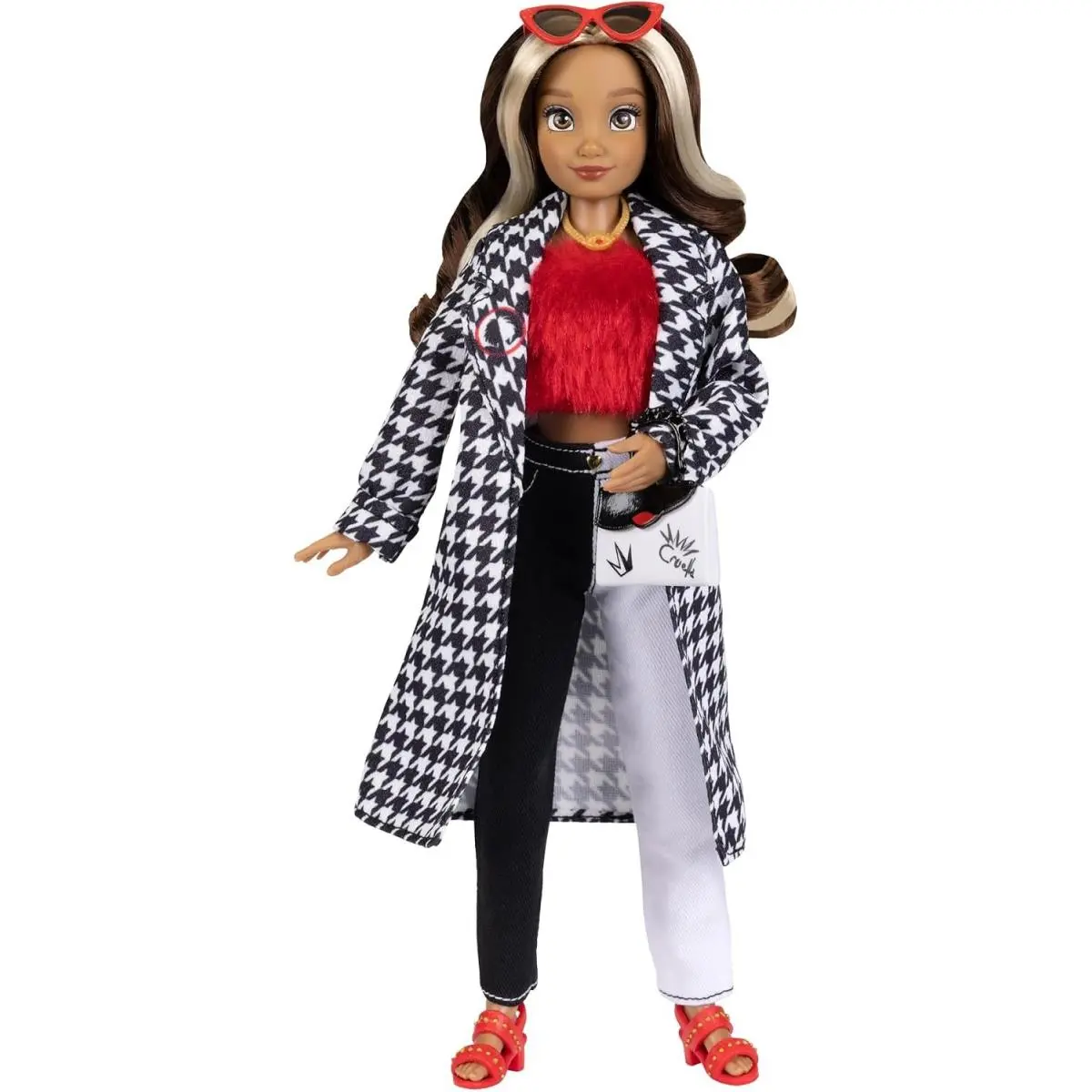 Dolls Cruella 11.5 Tall with 13 Points of Articulation Two Complete