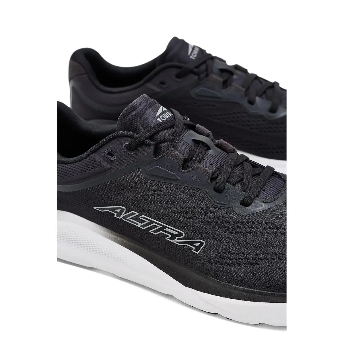 Altra shoes - Black/Black/White 11