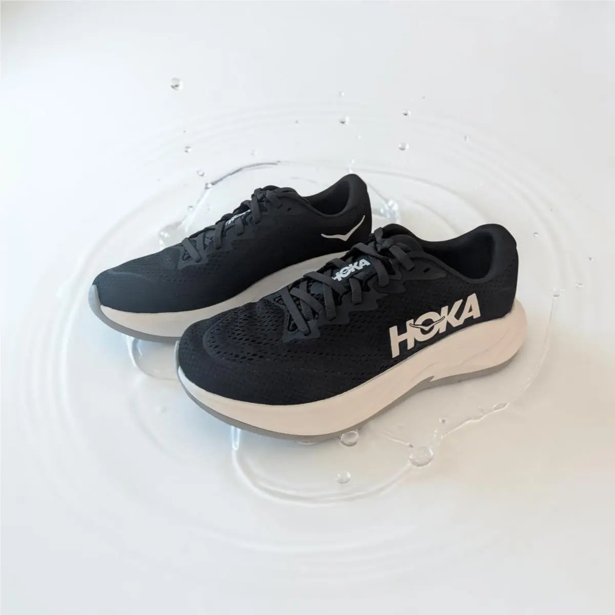 Hoka shoes - Hoka Rincon 4 - Rincon - 1155131-BWHT - Black 10