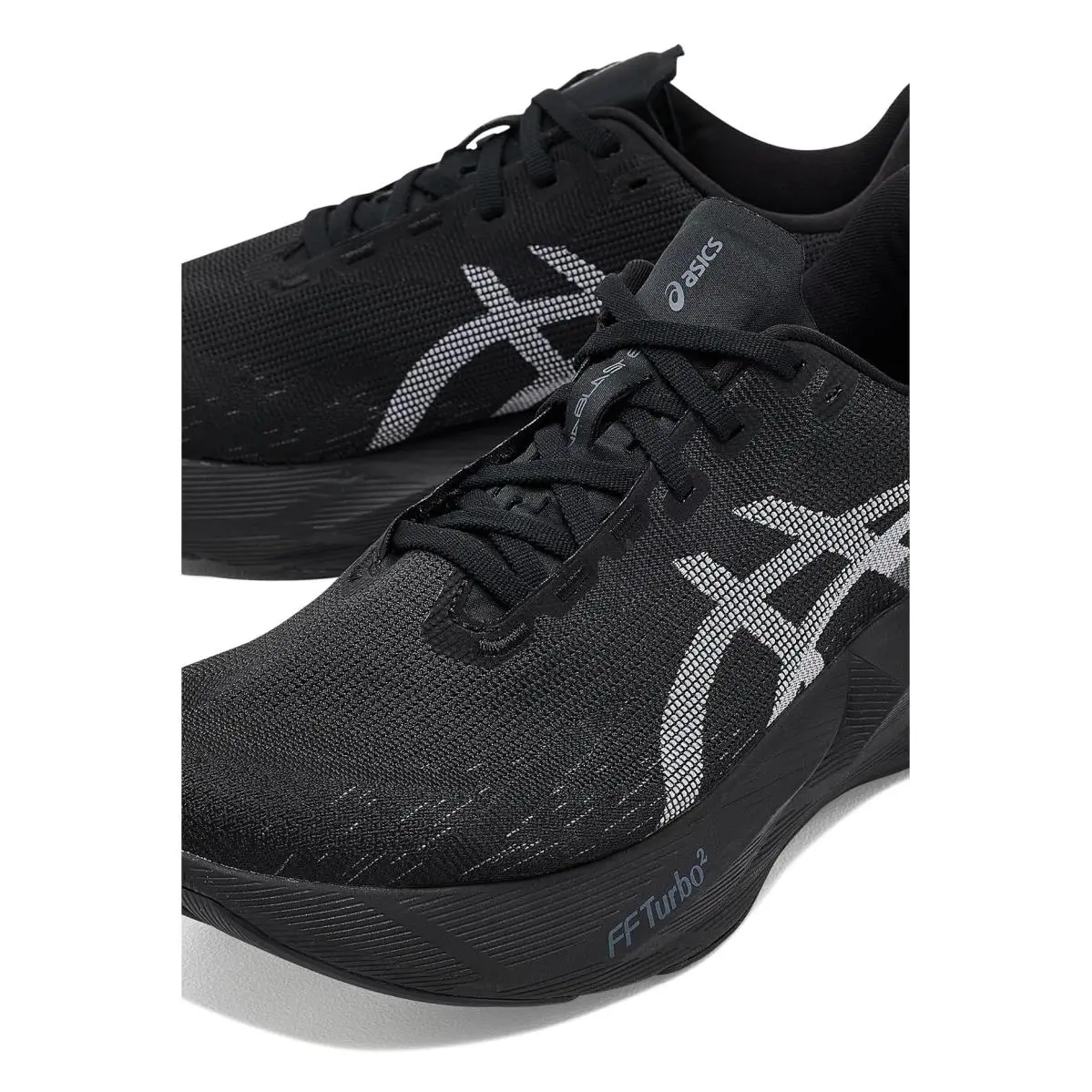 Asics shoes - Black/Black 4