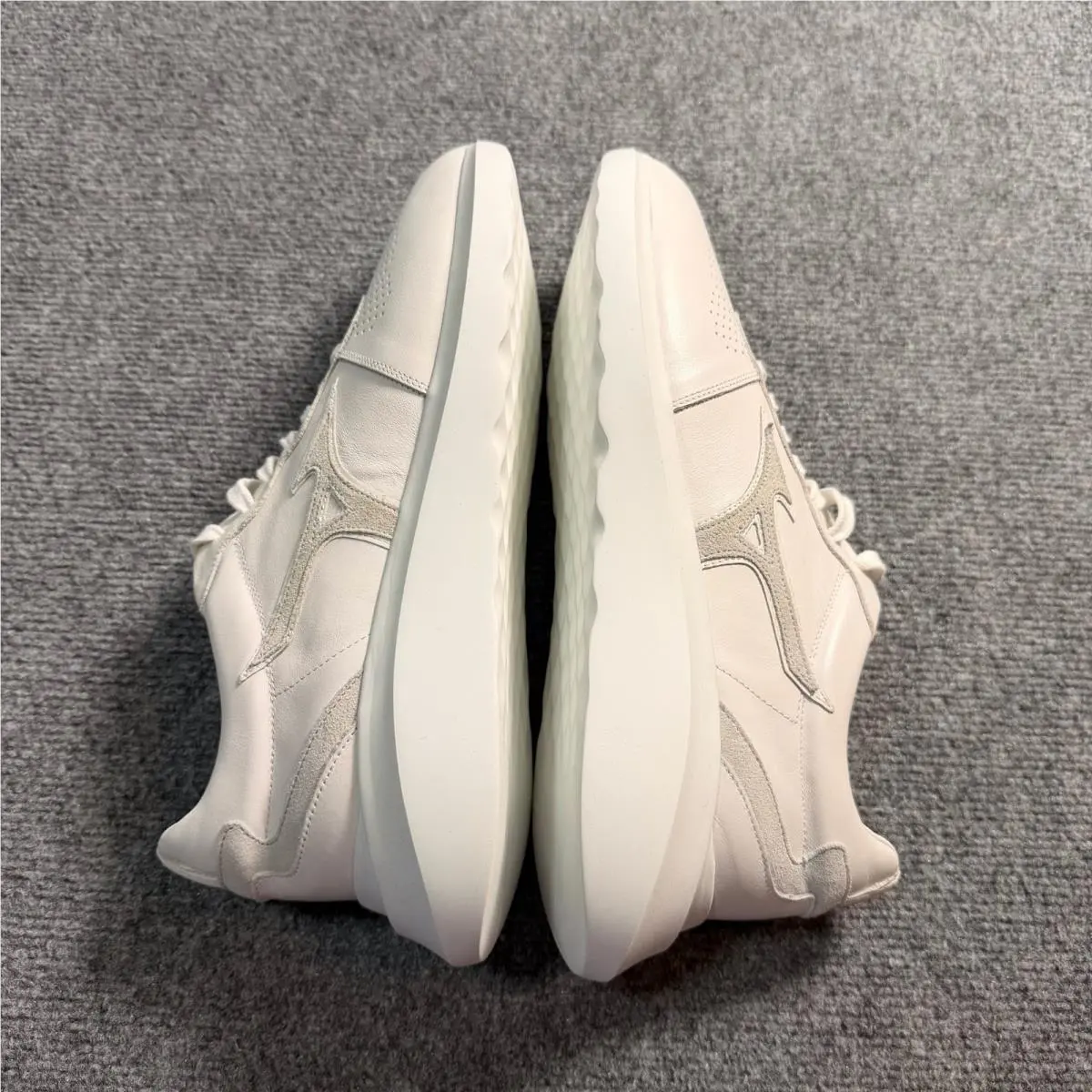 Mizuno shoes - 1906 Naos - Naos - White 10