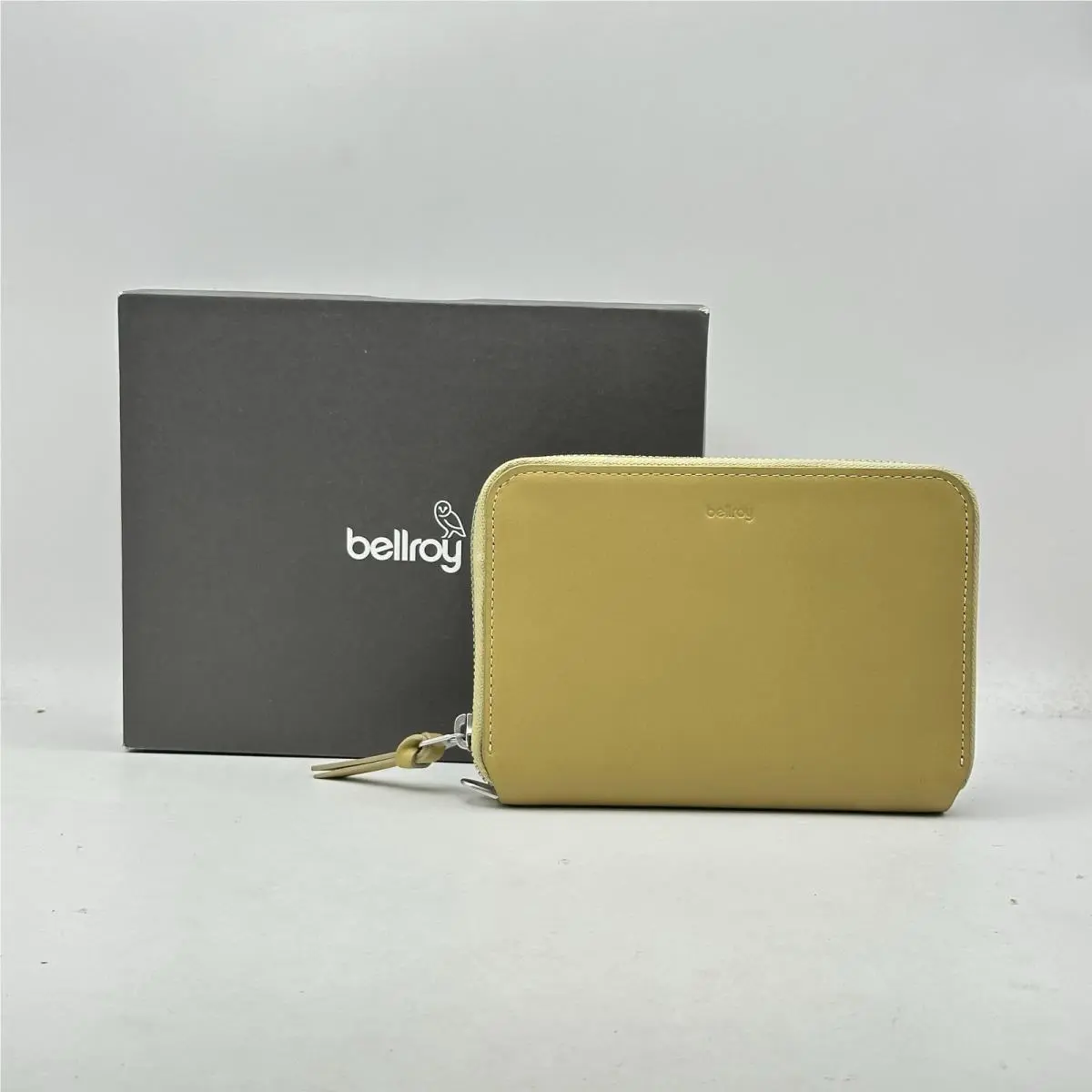 Bellroy Folio Rfid Zip Around Wallet Leather Mustard