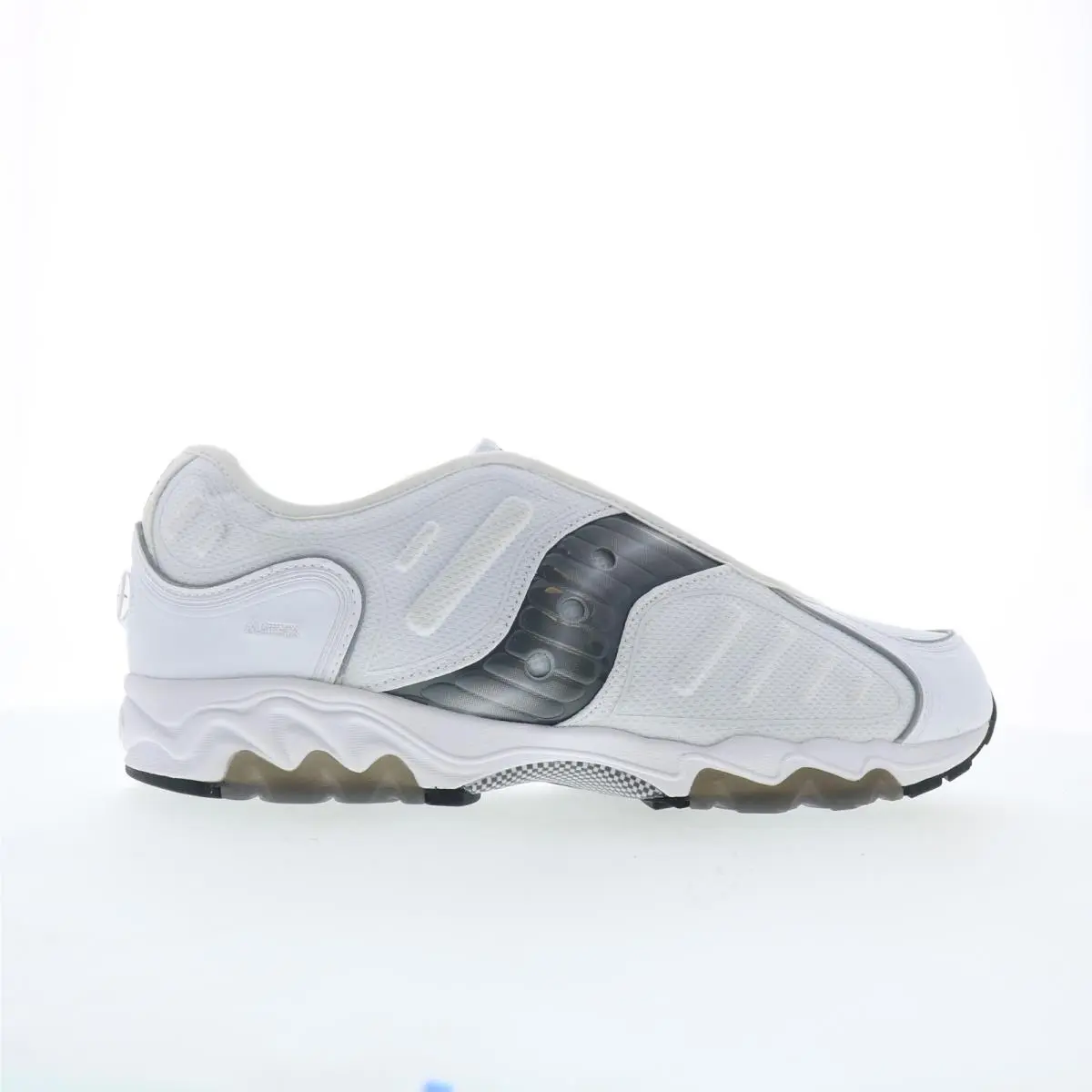 Saucony Matrix S70906-3 Mens White Mesh Lace Up Lifestyle Sneakers Shoes