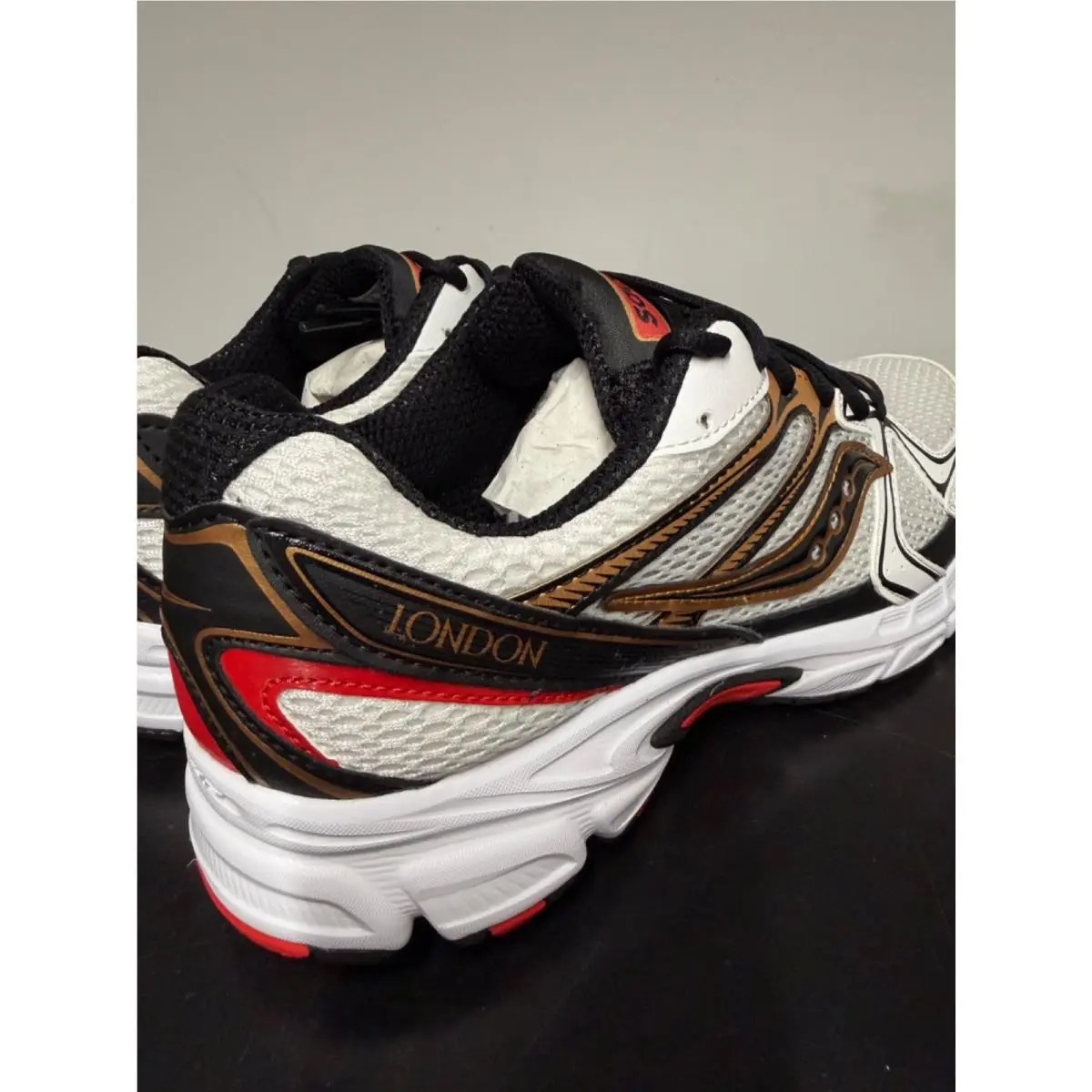 Saucony shoes - Saucony Ride Millennium - Ride Millennium - S71053-1 - White 4