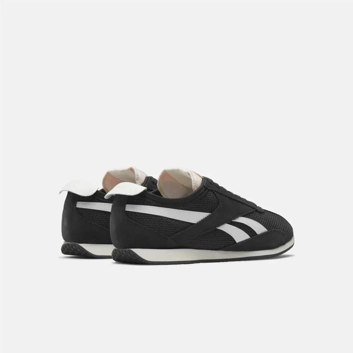 Reebok shoes - WASHED BLACK/CHALK/VINTAGE CHALK 1