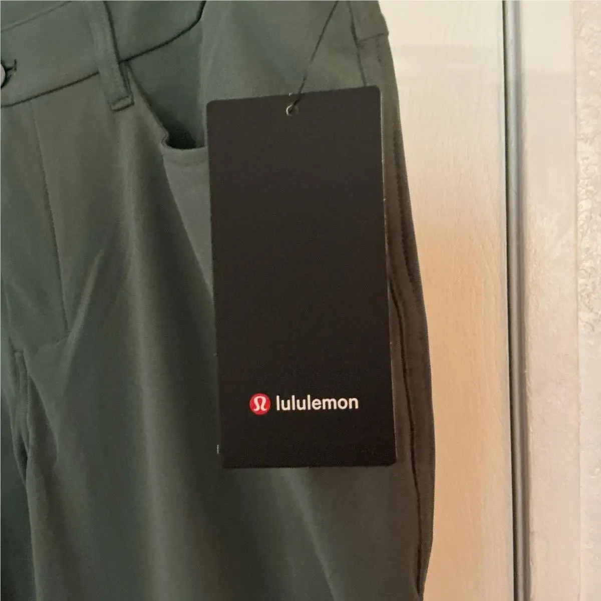 Lululemon clothing - ABC - ABC - Green 1