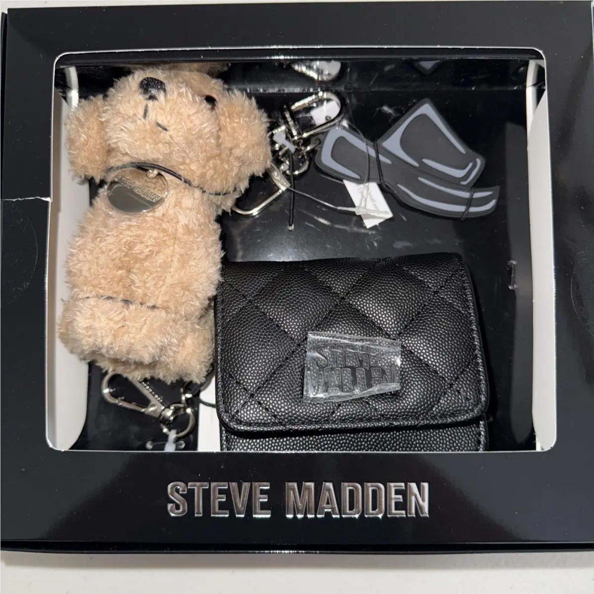 Steve Madden Bwren Card Case and Bag Charms Dog Gift Set Black
