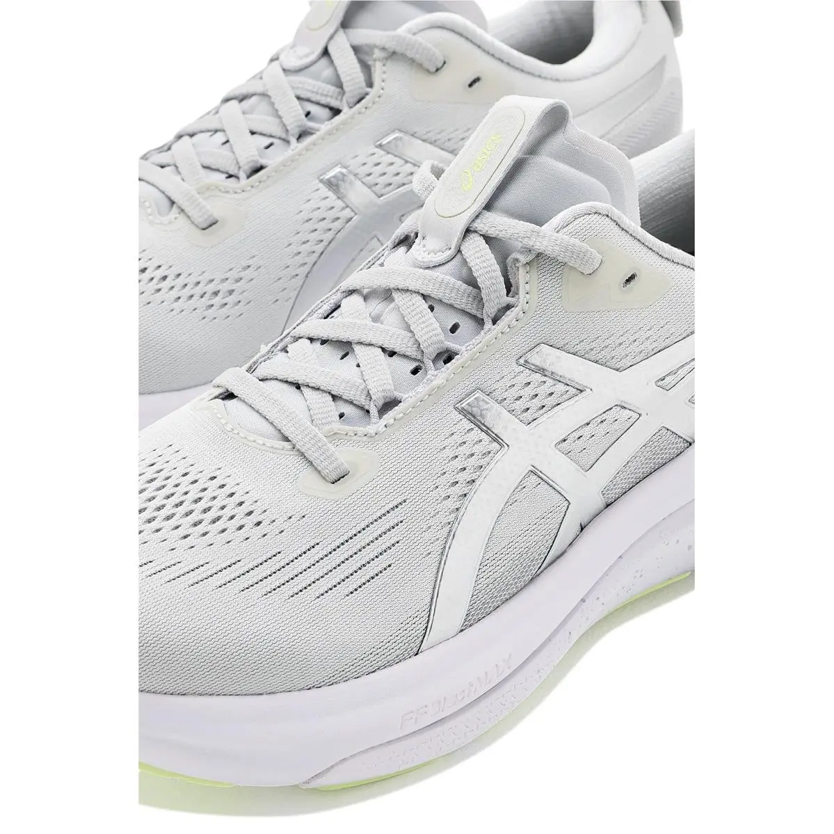 Asics shoes - Platinum/Glow Green 11