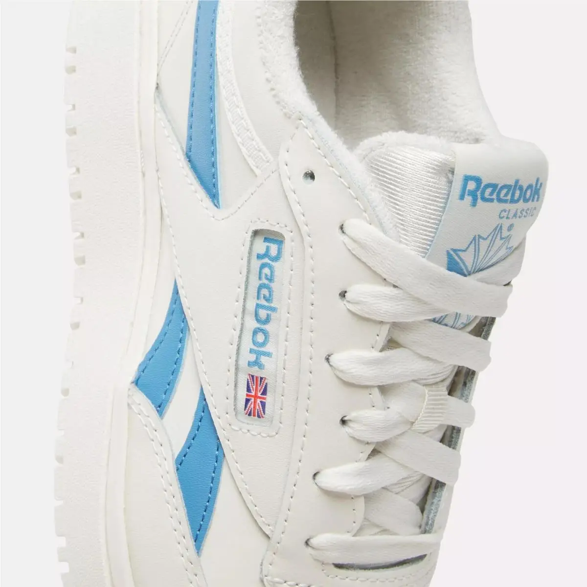 Reebok shoes - Chalk/Chalk/Essential Blue 2