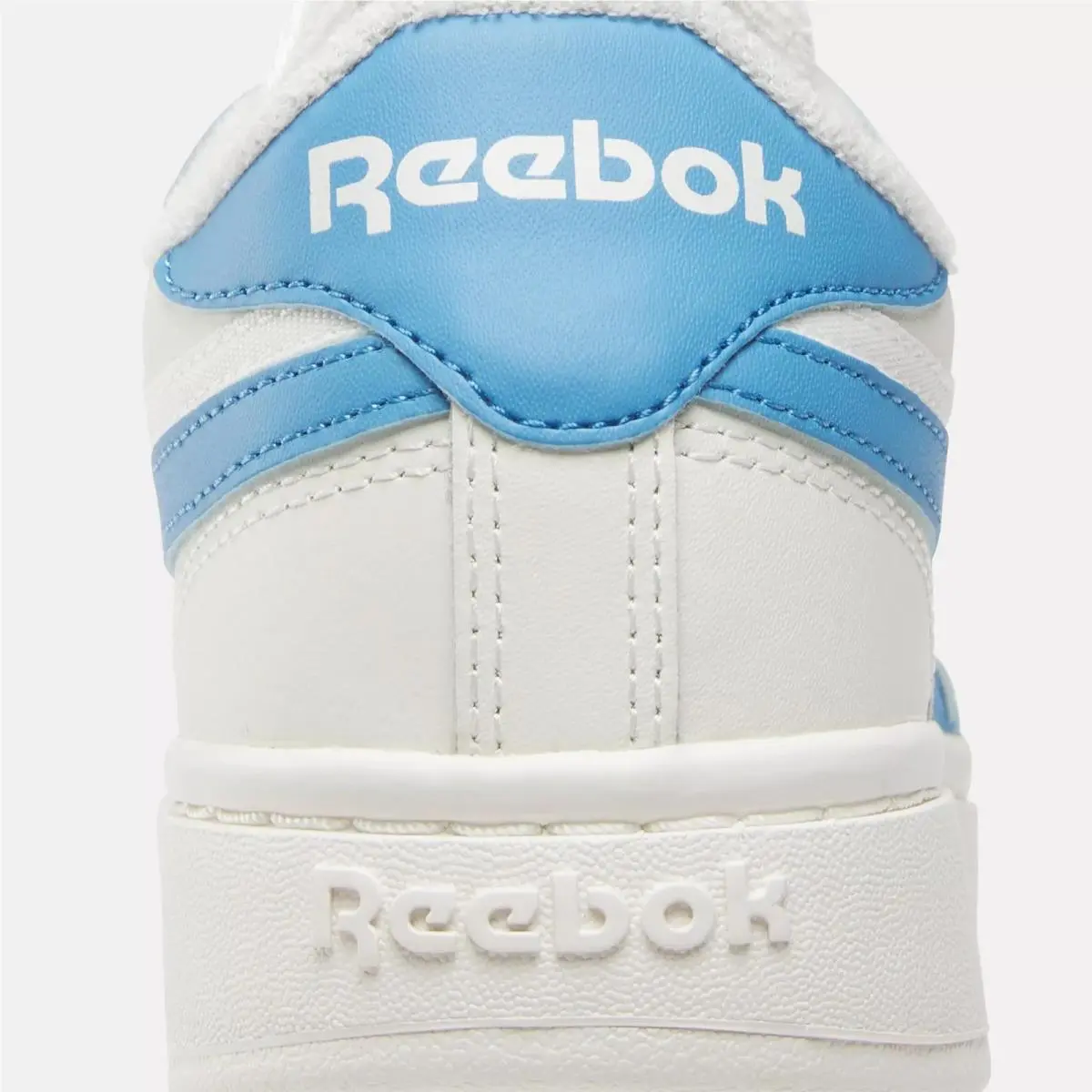 Reebok shoes - Chalk/Chalk/Essential Blue 3