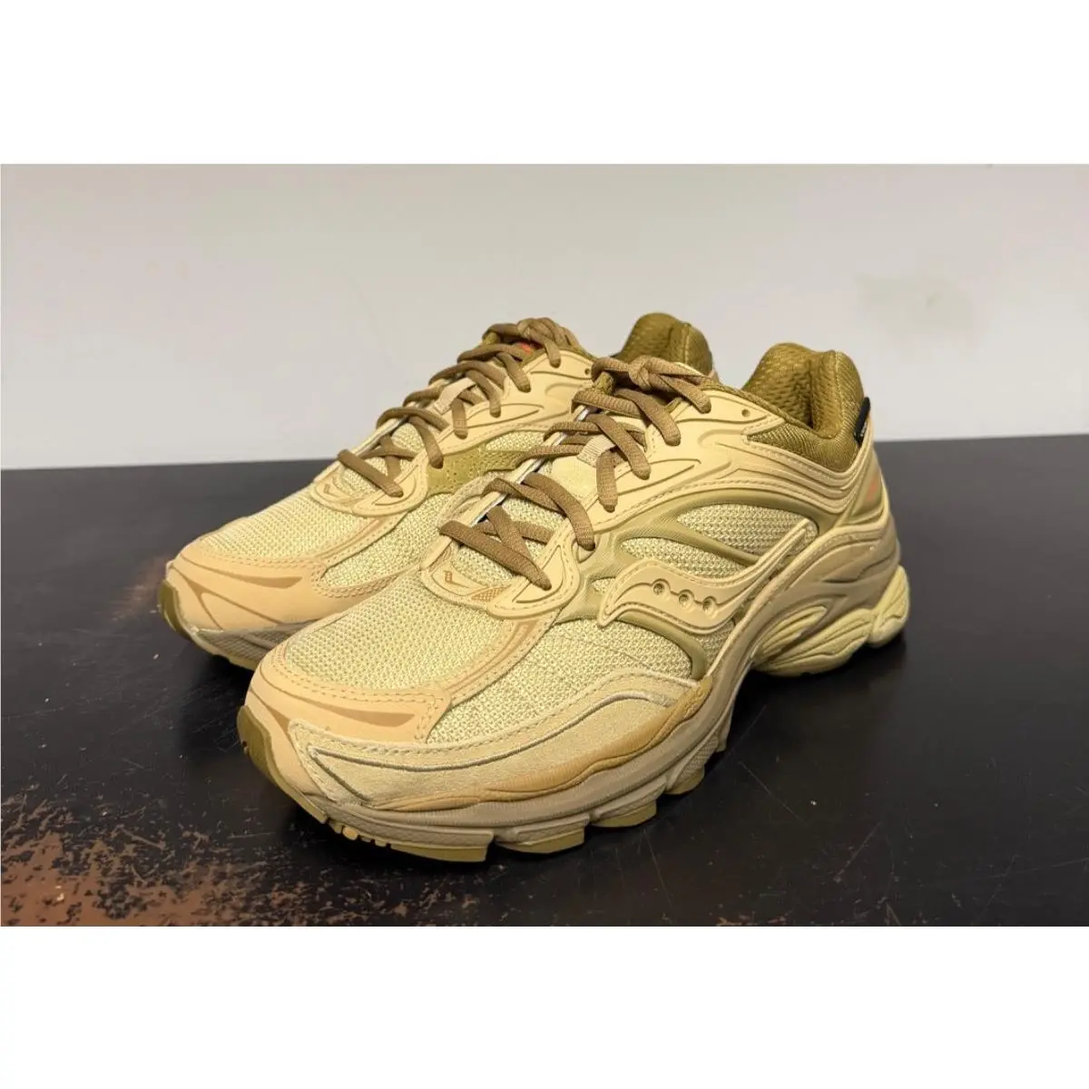 Saucony x Starcow Progrid Omni 9 Armor Sneakers Desert Beige Tan S70869-2
