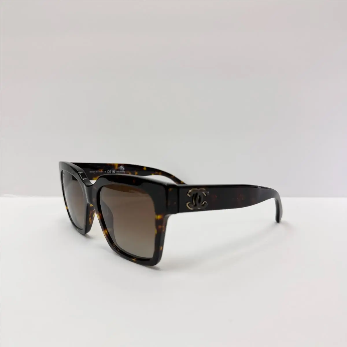 Chanel CH 5557 1827/S9 Havana Frame w/ Brown Polarized Lenses