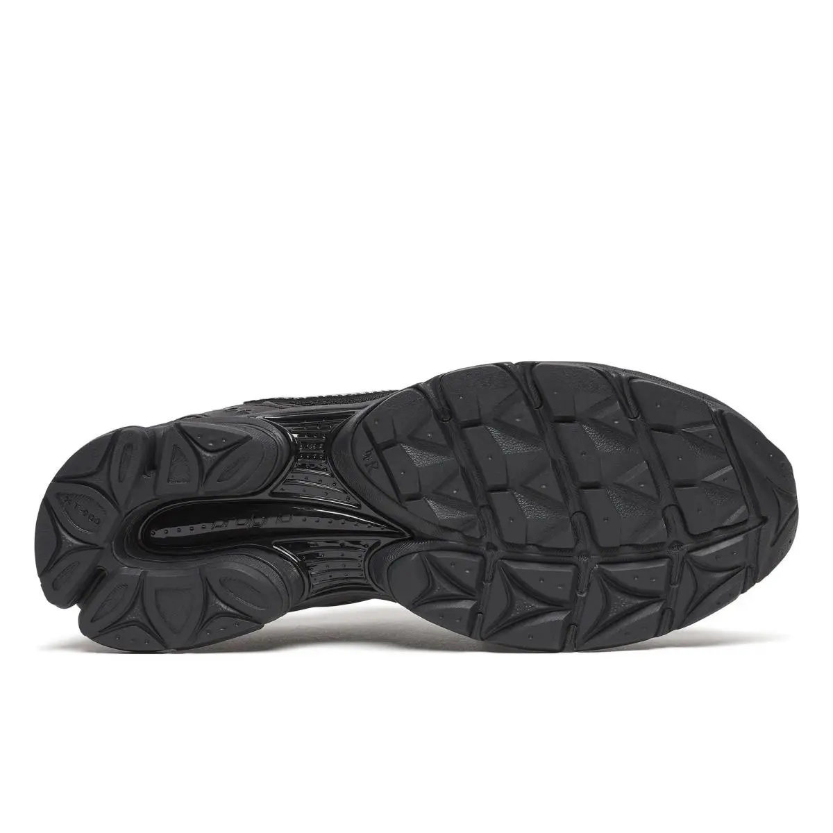 Saucony shoes - Black 4
