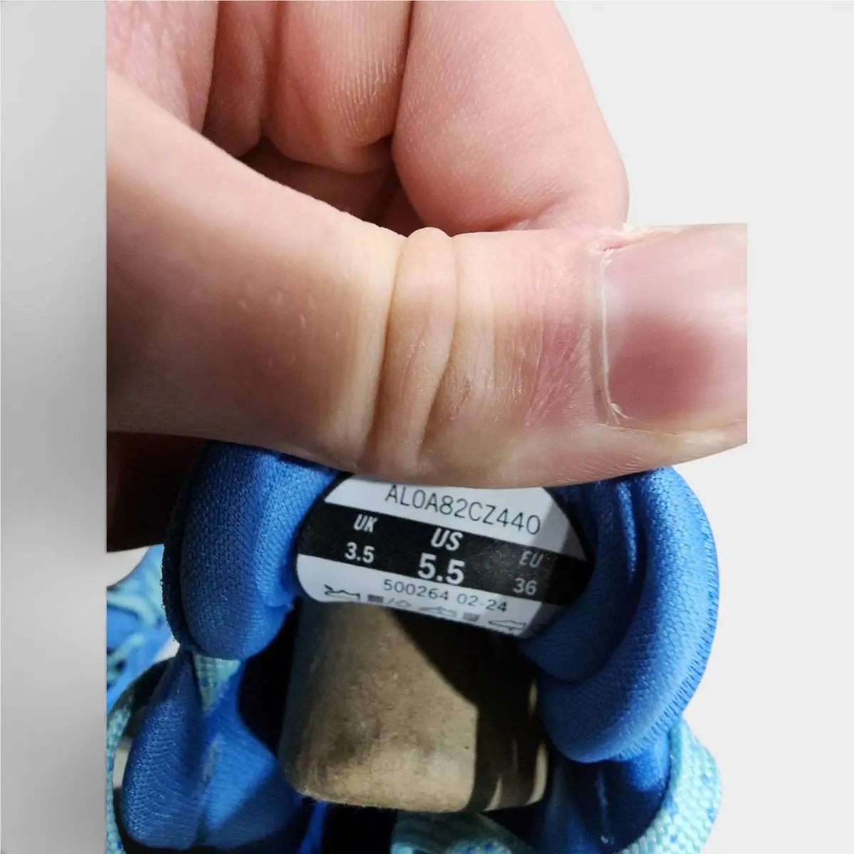 Altra shoes - As in Pic 4