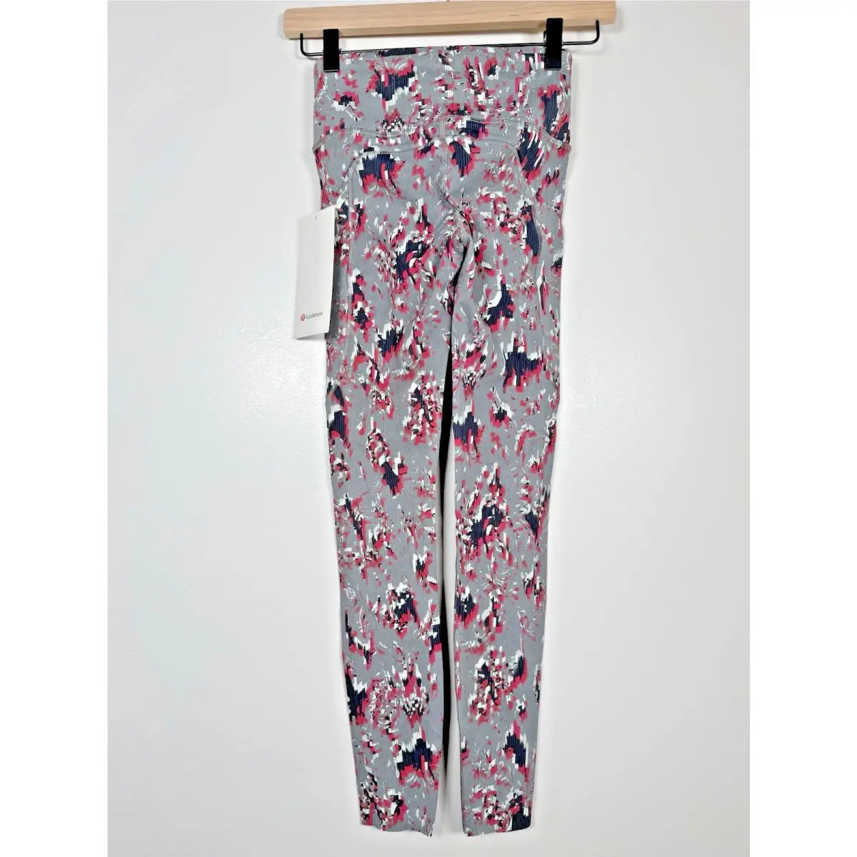 Lululemon clothing - Red 2