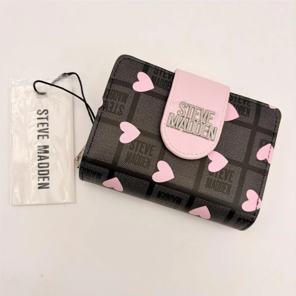 Steve Madden Bglory Snap Wallet Black Pink Heart Logo Monogram Card Holder