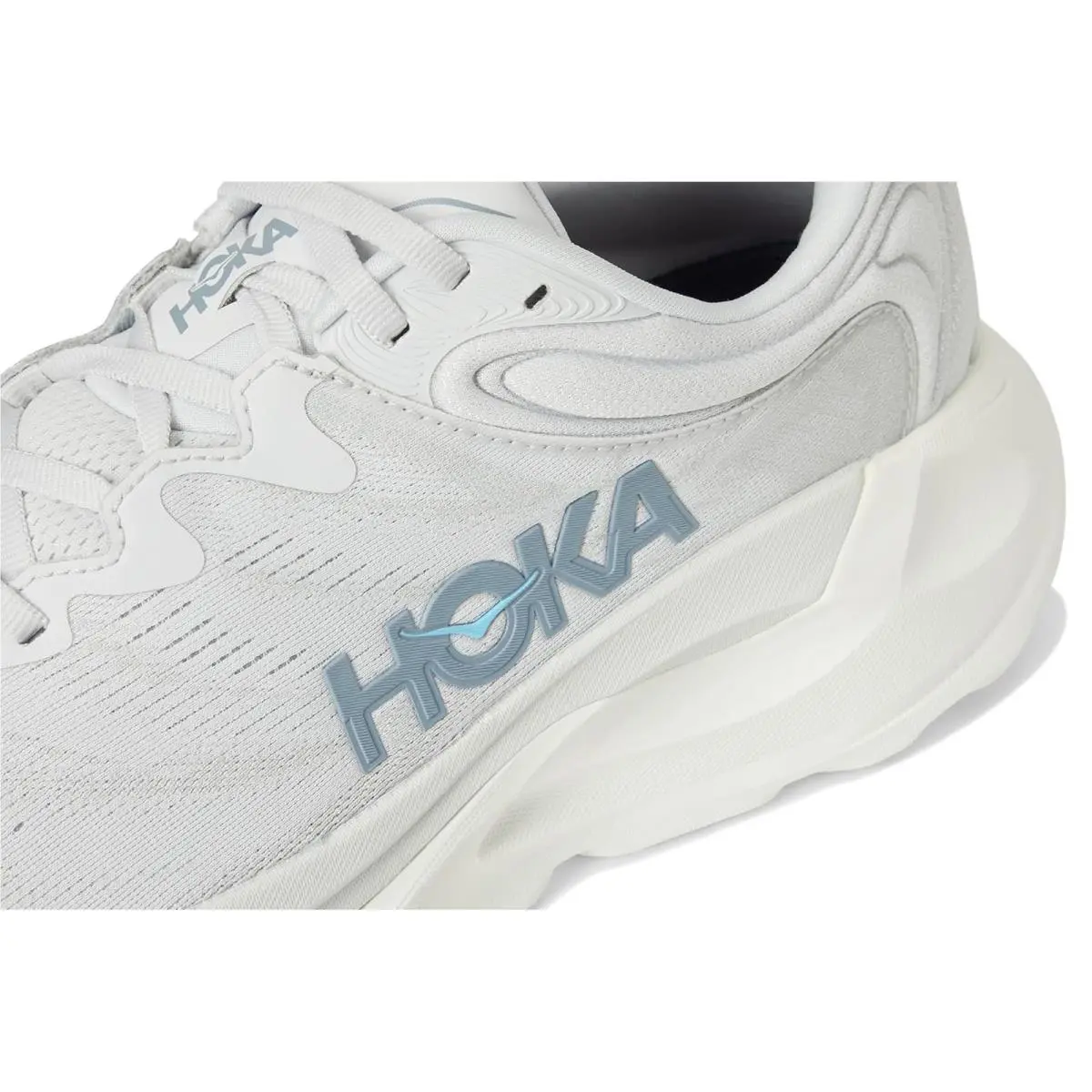 Hoka shoes - Birch/Yellow Gold 32