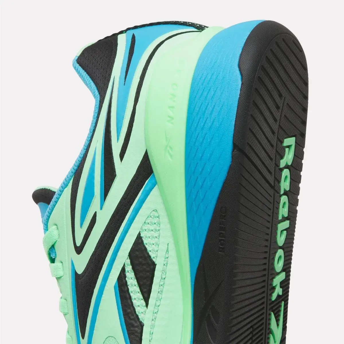 Reebok shoes - Flash Orange/Ftwr White/Black 30
