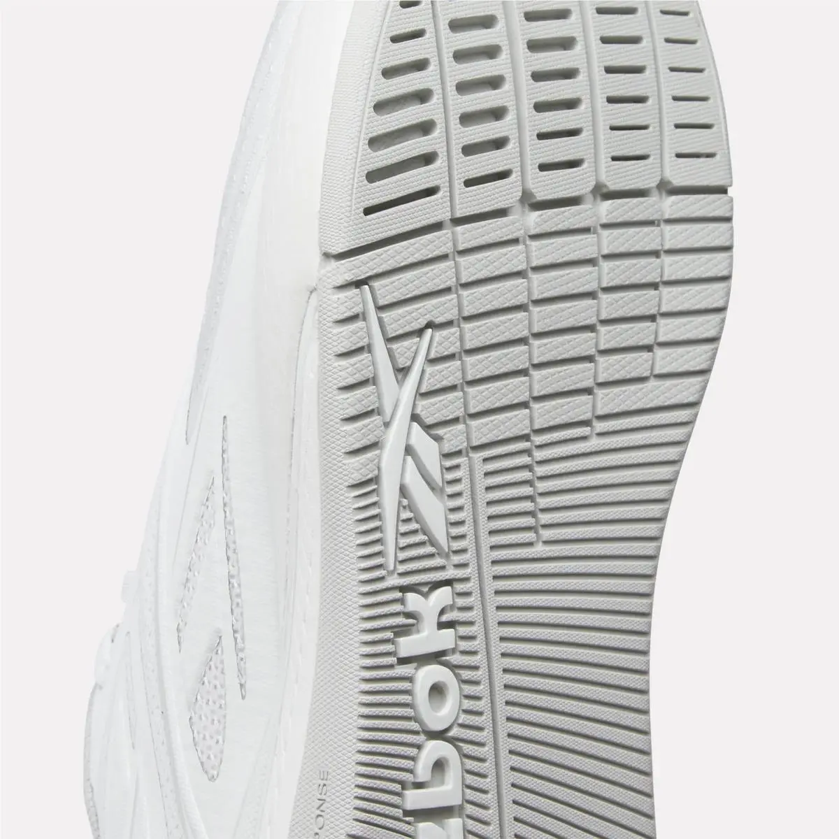 Reebok shoes - Flash Orange/Ftwr White/Black 21