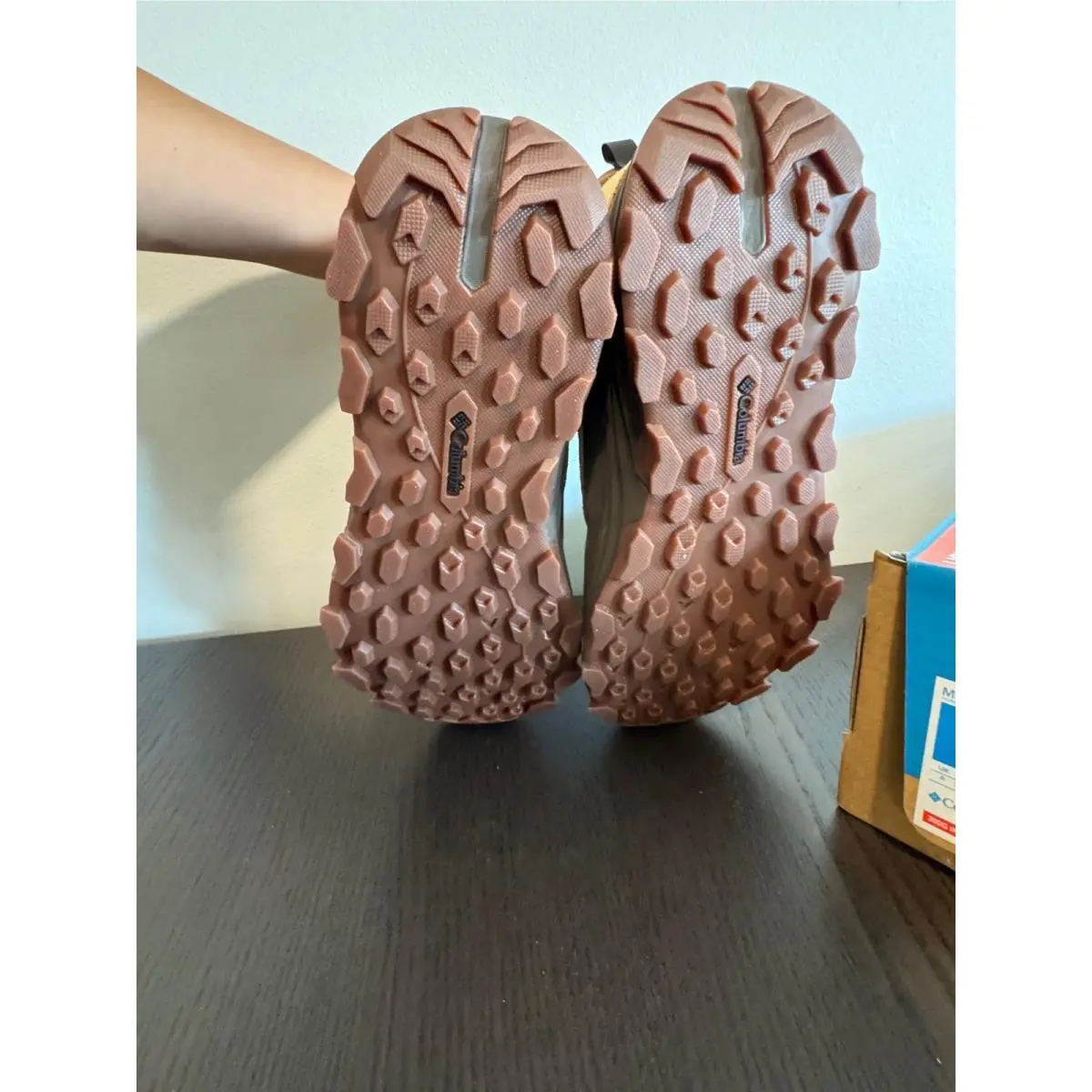 Columbia shoes - Brown 1