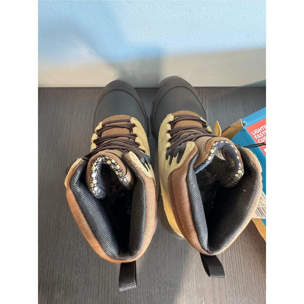 Columbia shoes - Brown 2