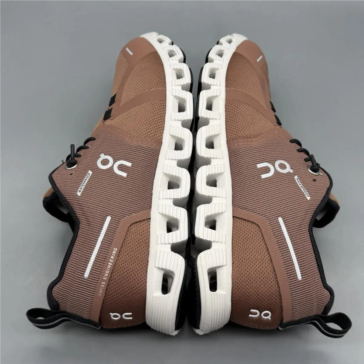 On-Running shoes - On Cloud 5 Waterproof - Cloud Waterproof - 5998835 - Cocoa/Frost (UPC: 7630440676935) 4