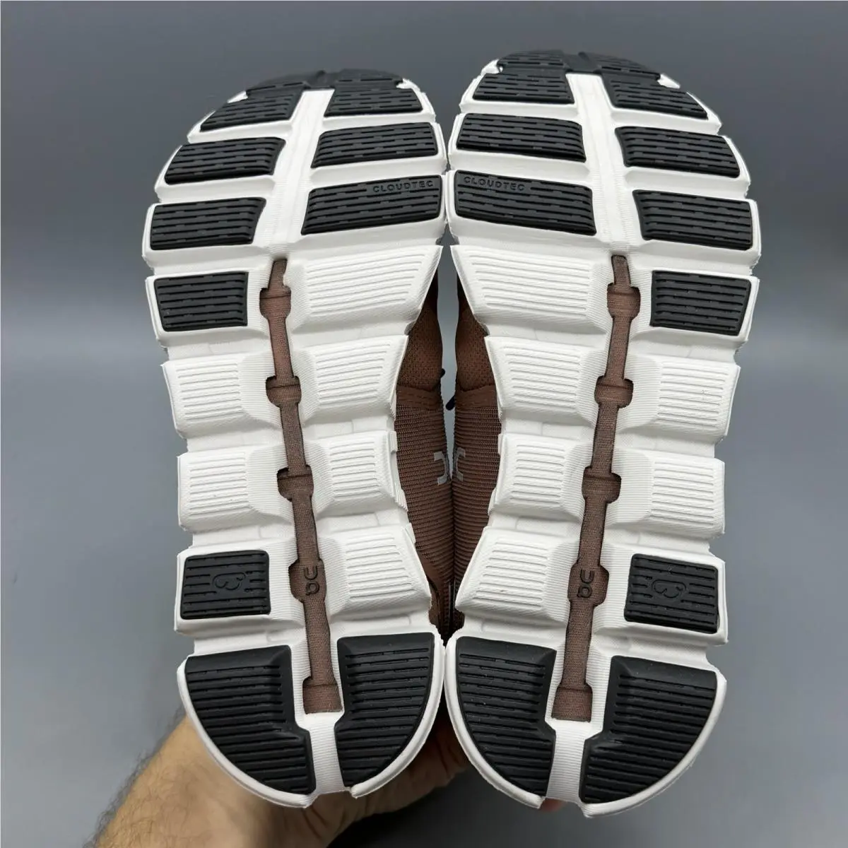 On-Running shoes - On Cloud 5 Waterproof - Cloud Waterproof - 5998835 - Cocoa/Frost (UPC: 7630440676935) 6