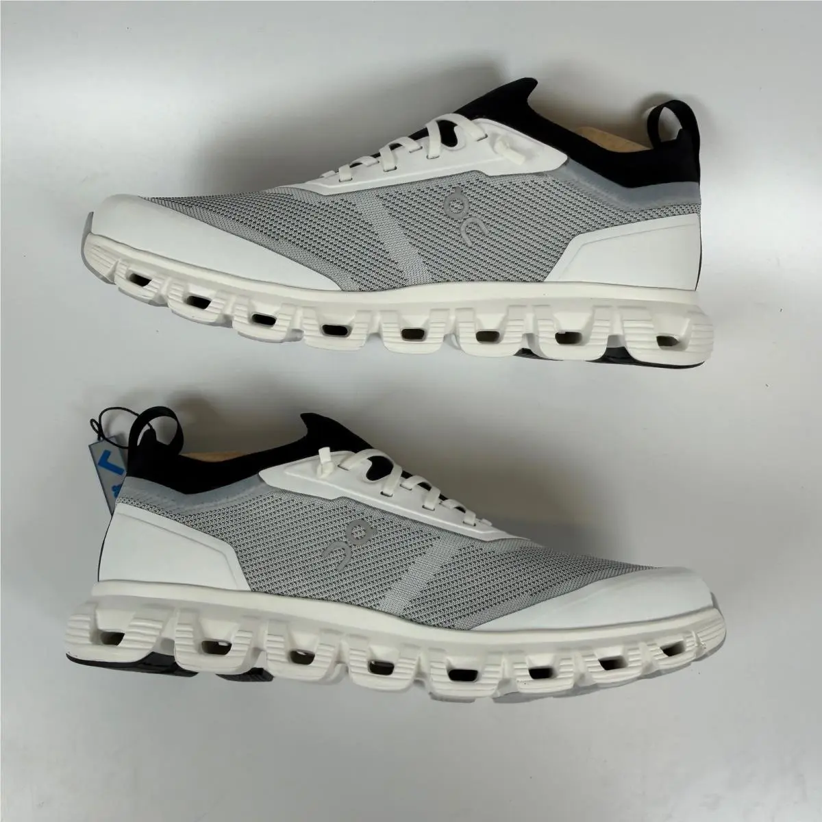 On-Running shoes - Cloud 5 Versa - Cloud Versa - White 1