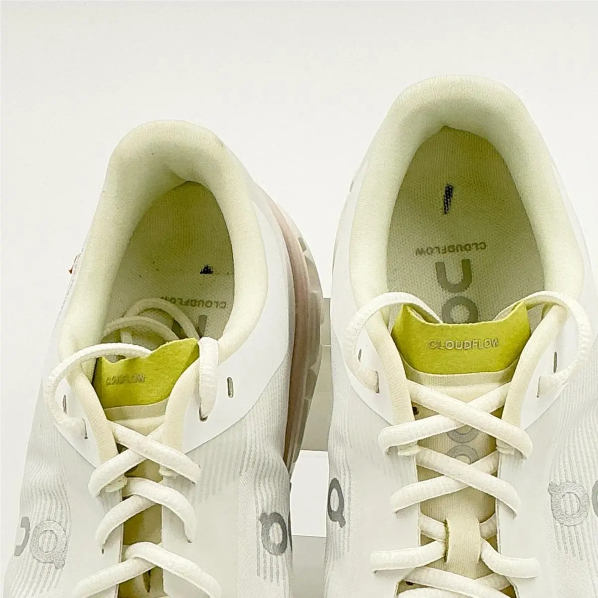 On-Running shoes - On Cloudflow - Cloudflow - White 8