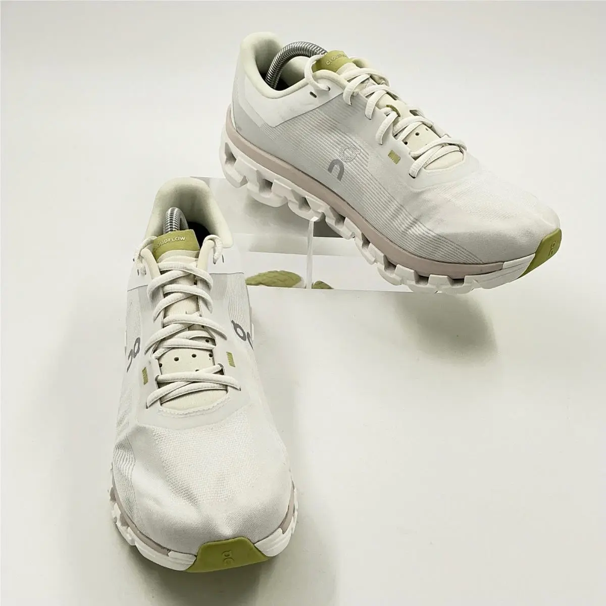 On-Running shoes - On Cloudflow - Cloudflow - White 1