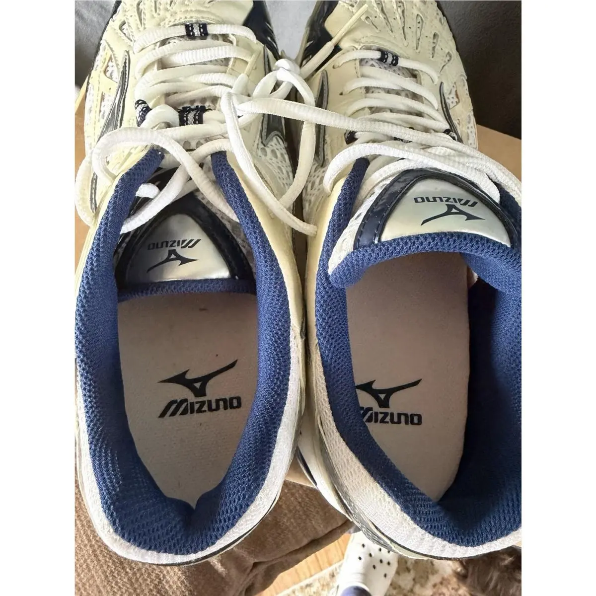 Mizuno shoes - Wave Lightning 4 - Wave Lightning - 9KV-88014 - Gold (UPC: 041969910245) 7