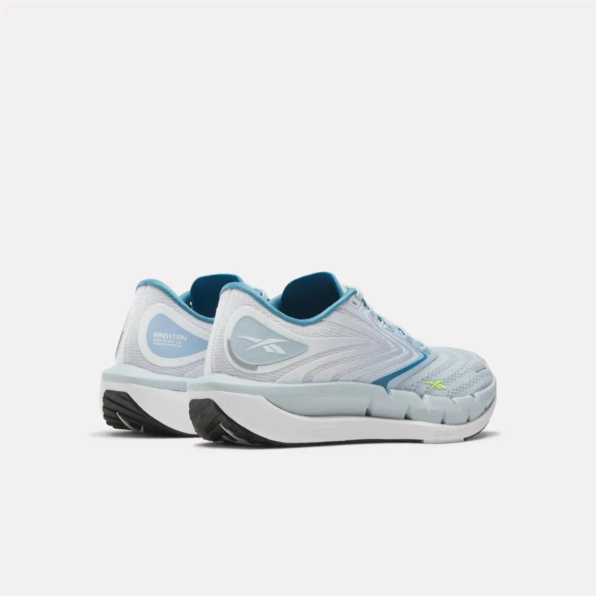 Reebok shoes - White/White/Pink 12