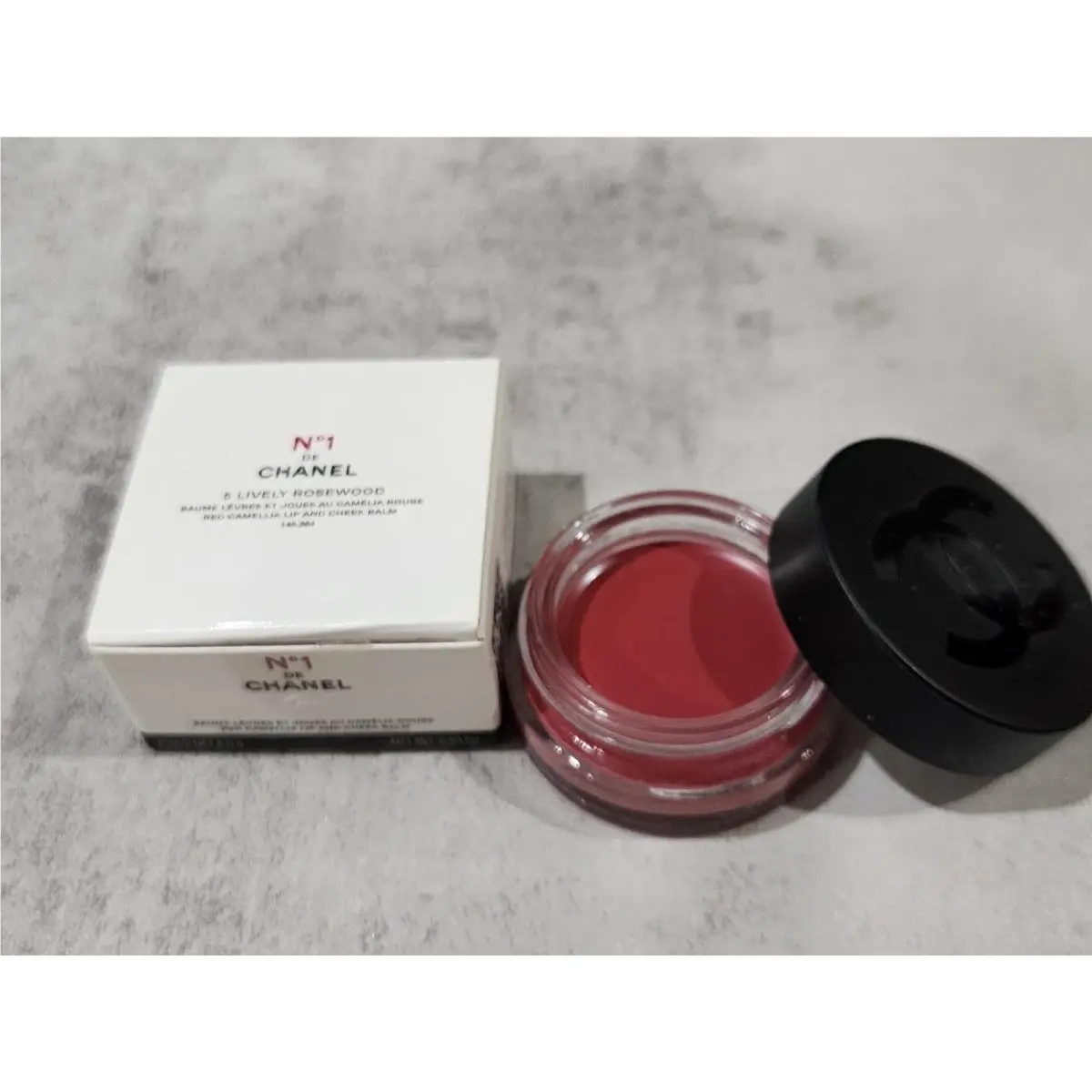 Chanel No 1 de Chanel Red Camellia Lip and Cheek Balm In 5 Lively Rosewood