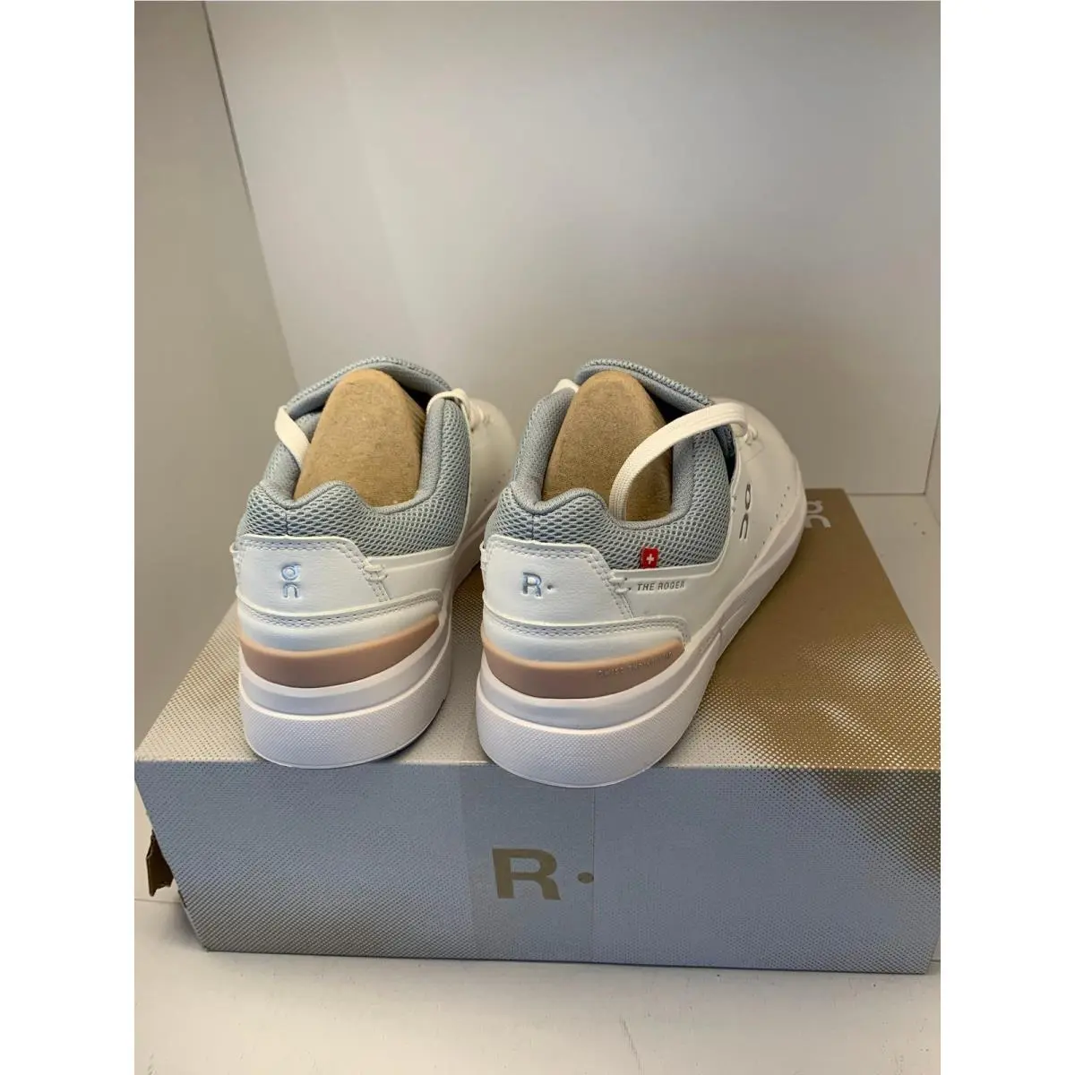 On-Running shoes - The Roger Advantage - The Roger Advantage - White 1