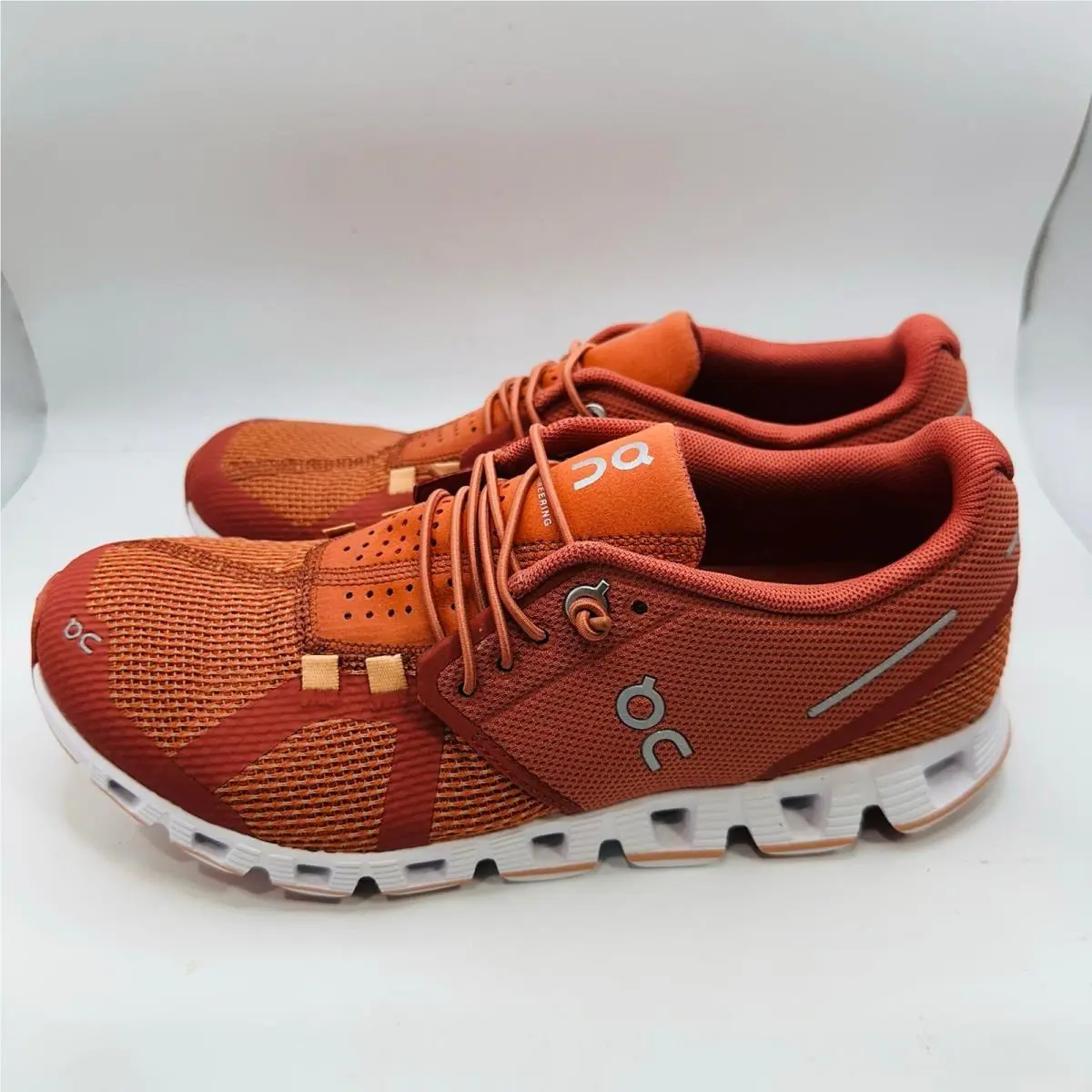 On-Running shoes - Red 1