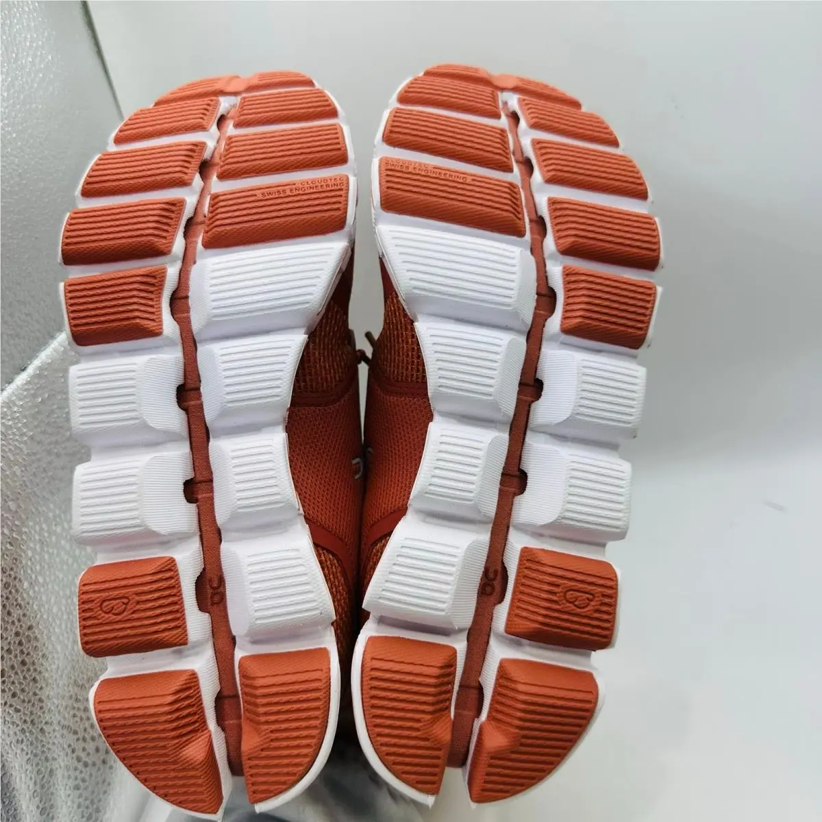On-Running shoes - Red 5