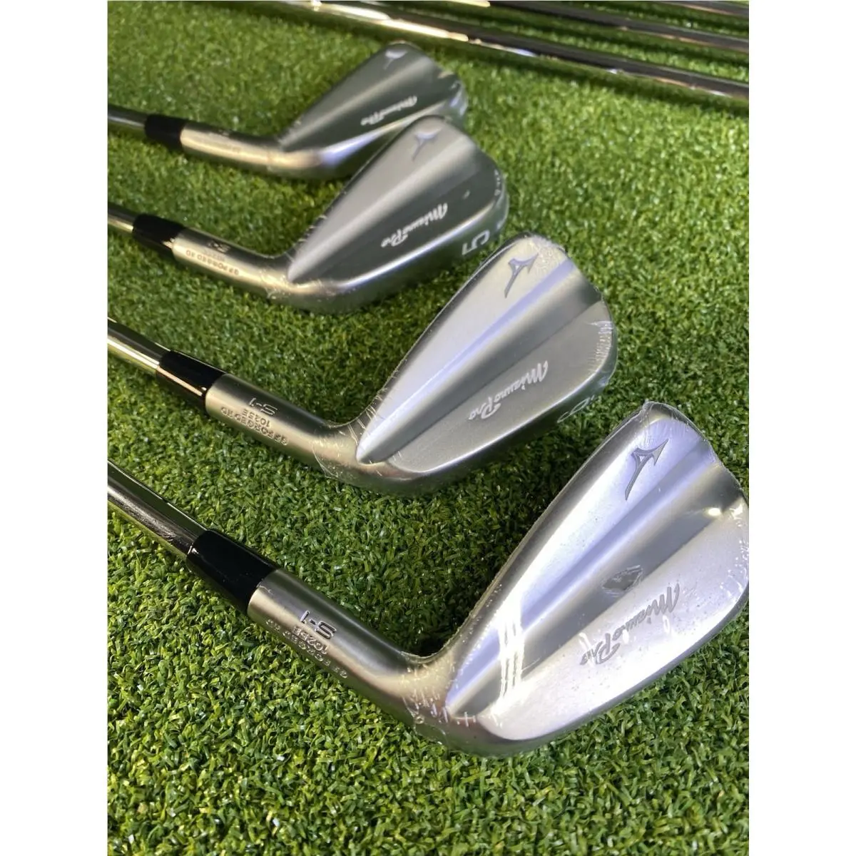 Mizuno  - Pro S1 - Pro 1