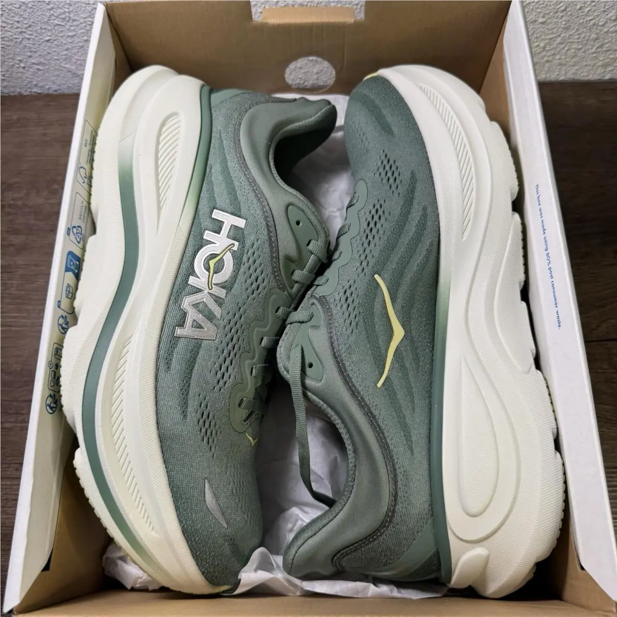 Hoka shoes - Hoka One One HOKA Bondi 9 - 1162011-SNTF - Green 1