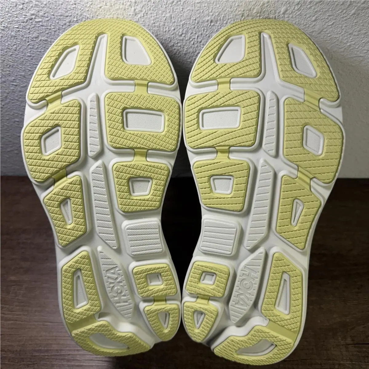 Hoka shoes - Hoka One One HOKA Bondi 9 - 1162011-SNTF - Green 7