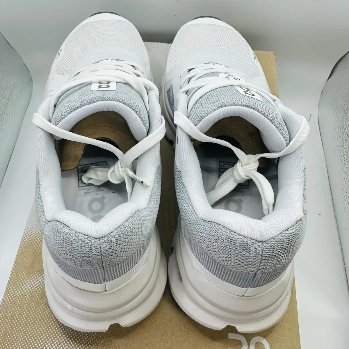 On-Running shoes - Light Blue 3