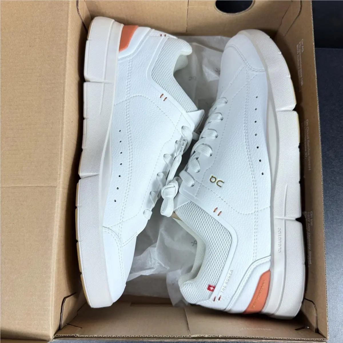 On-Running shoes - The Roger - The Roger - 4899444 - White 12