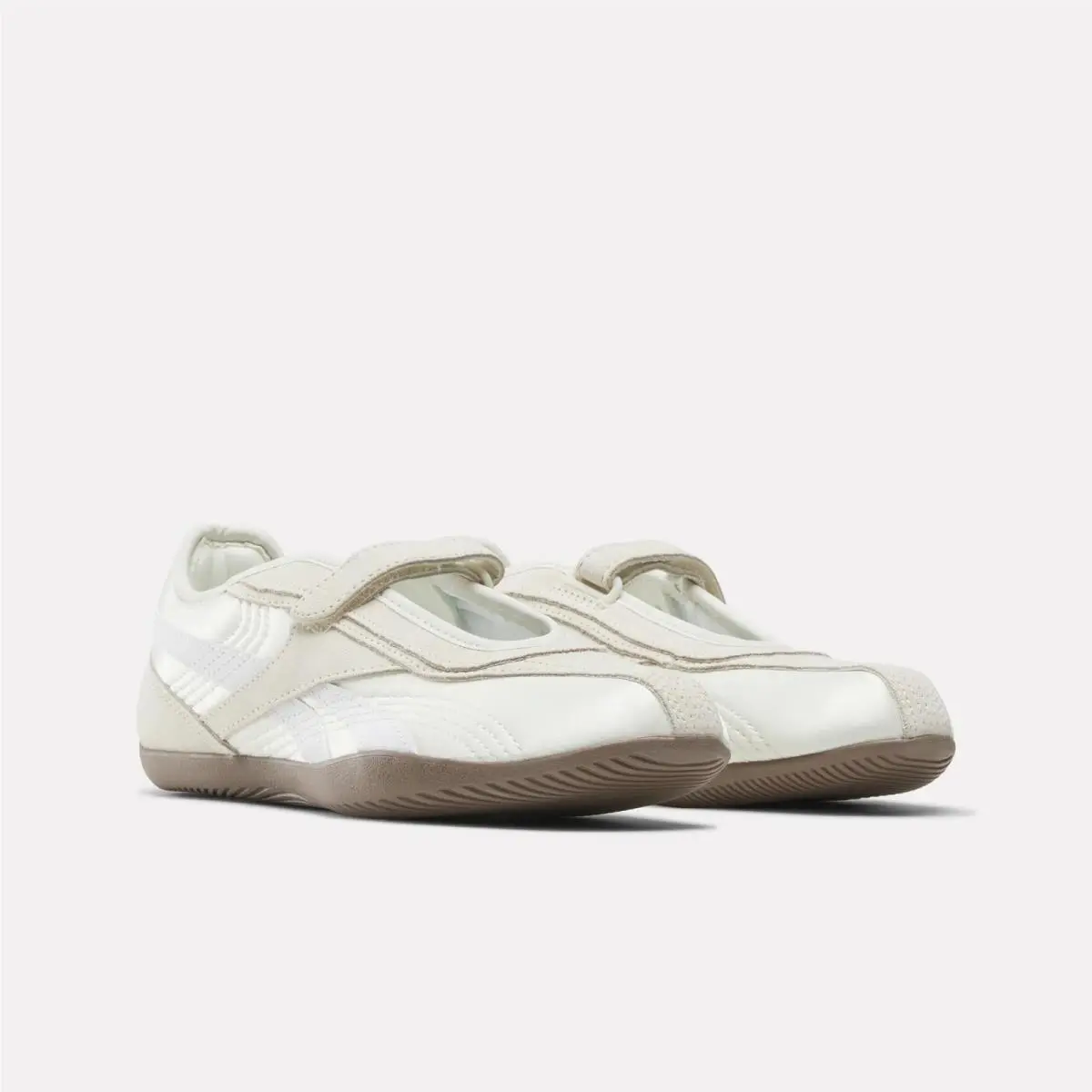 Reebok shoes - Vintage Chalk/Ftwr White/Gum 2