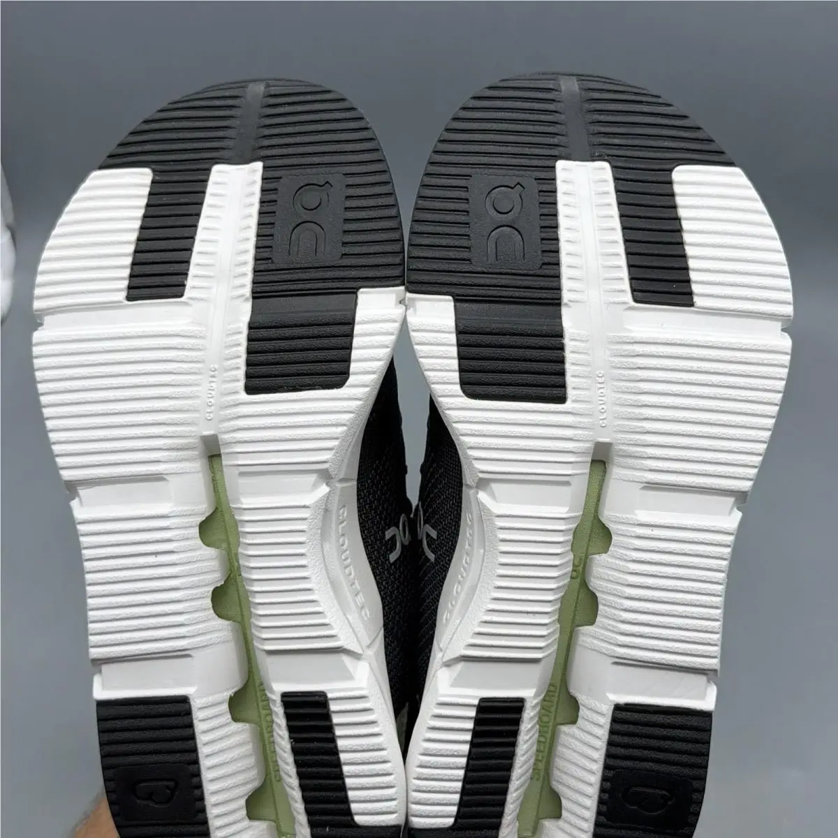 On-Running shoes - On Cloudnova - Cloudnova - 2698984 - Black (UPC: 7630440661306) 7