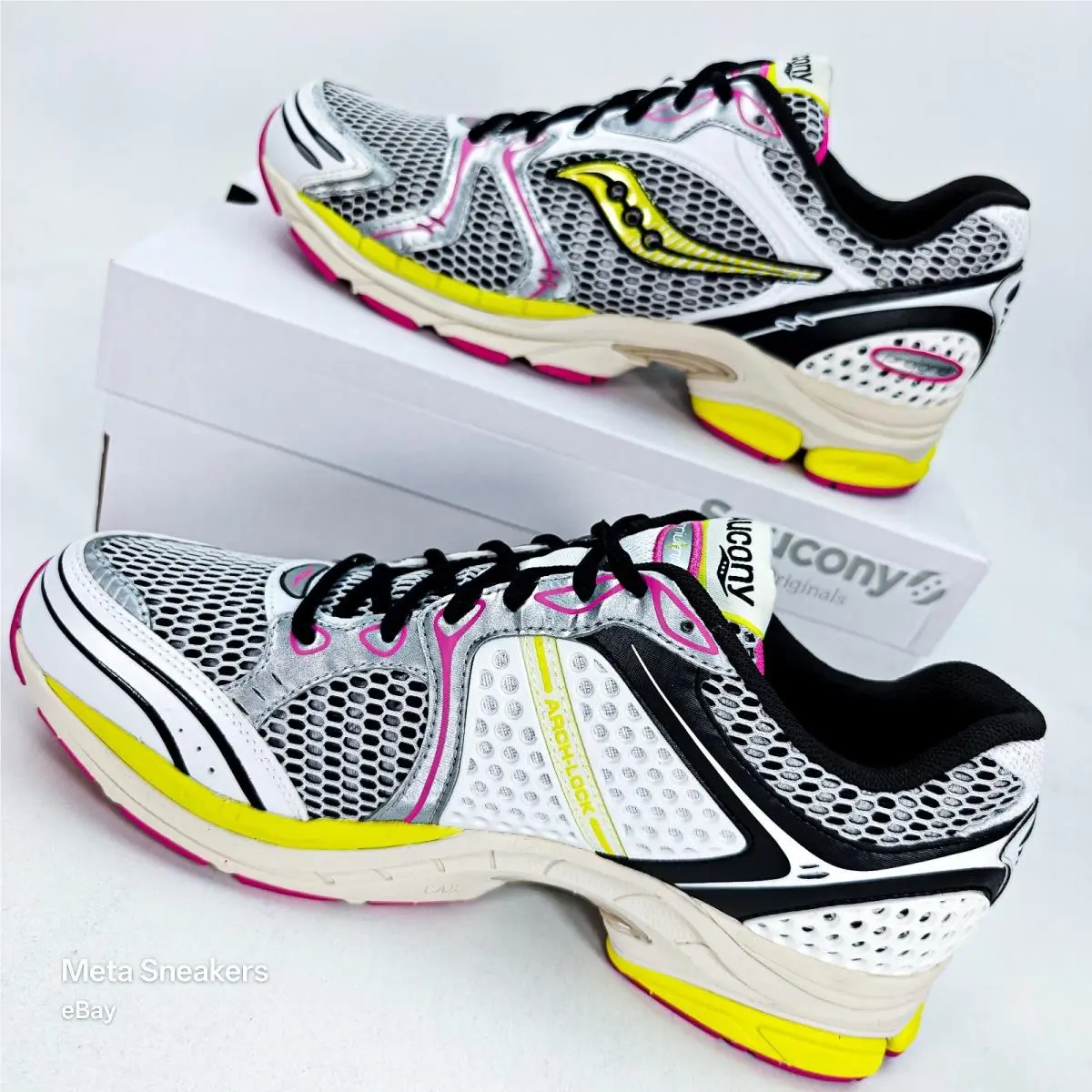 Saucony shoes - Saucony ProGrid 4 - ProGrid - S70704-14 - White 12