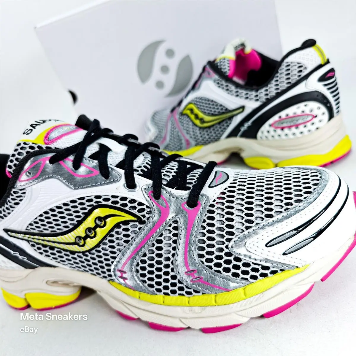 Saucony shoes - Saucony ProGrid 4 - ProGrid - S70704-14 - White 3